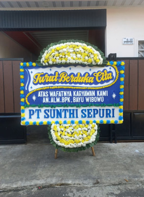 Papan Bunga Duka di Semper Barat